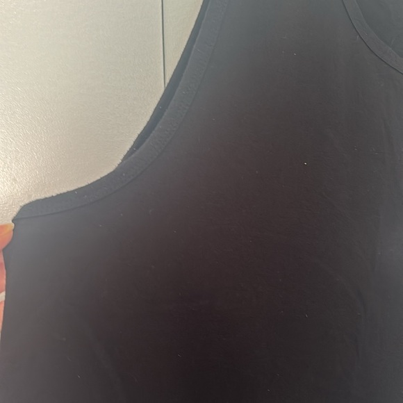 ✨ANY 2 FOR 15 ANY 3 FOR 20✨- Men's Forever 21 Graphic Tank - Picture 4 of 6